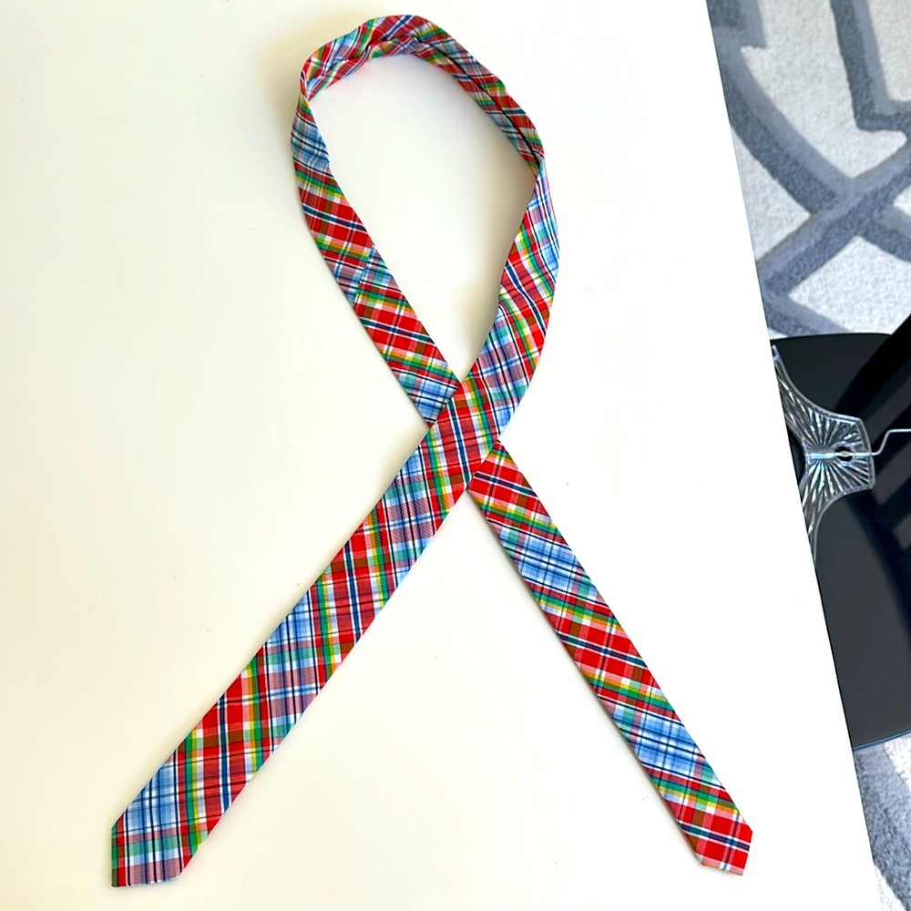 Appaman boy tie..
